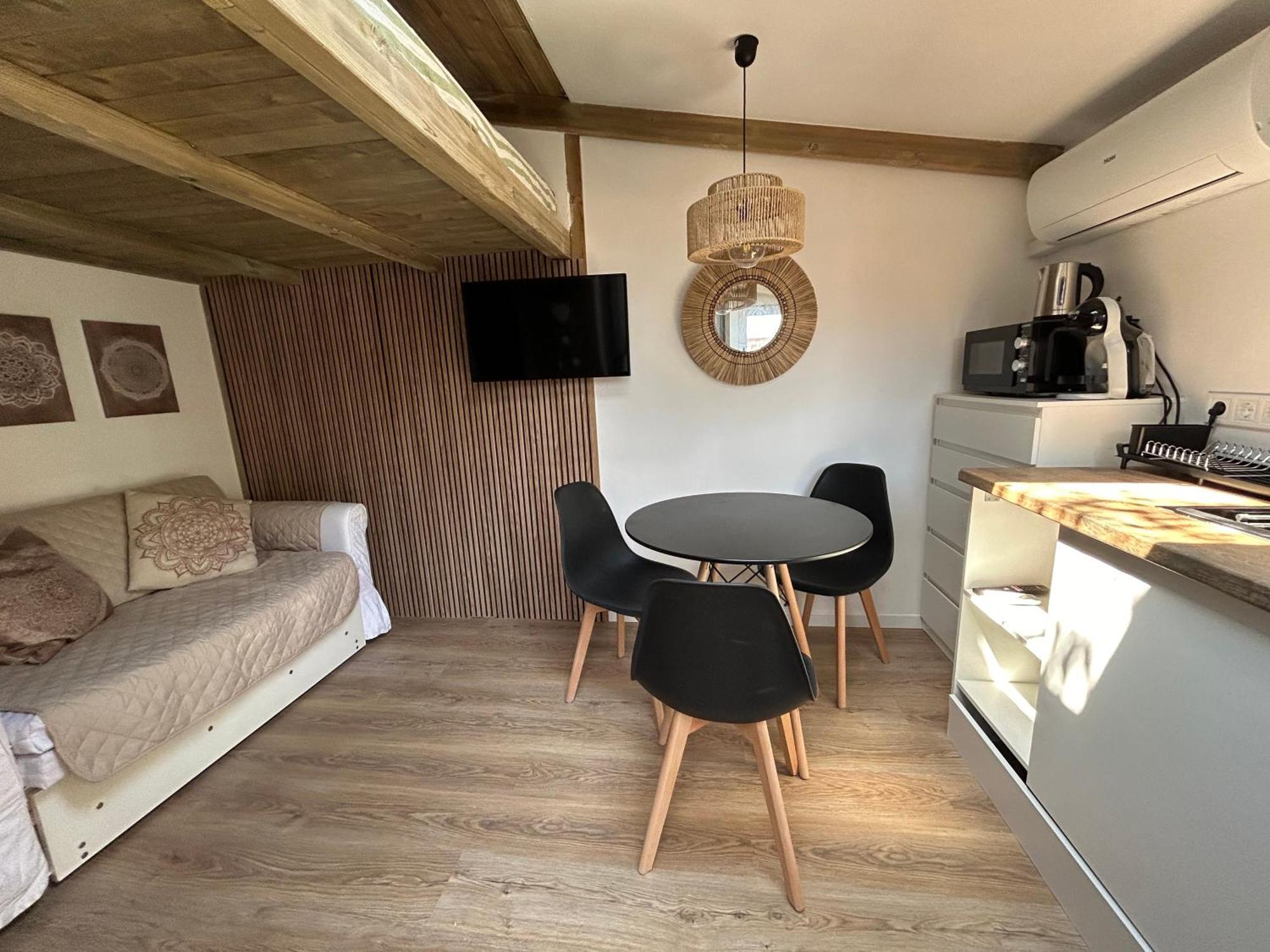 La Floresta Suite Сант-Кугат-дель-Вальес Экстерьер фото